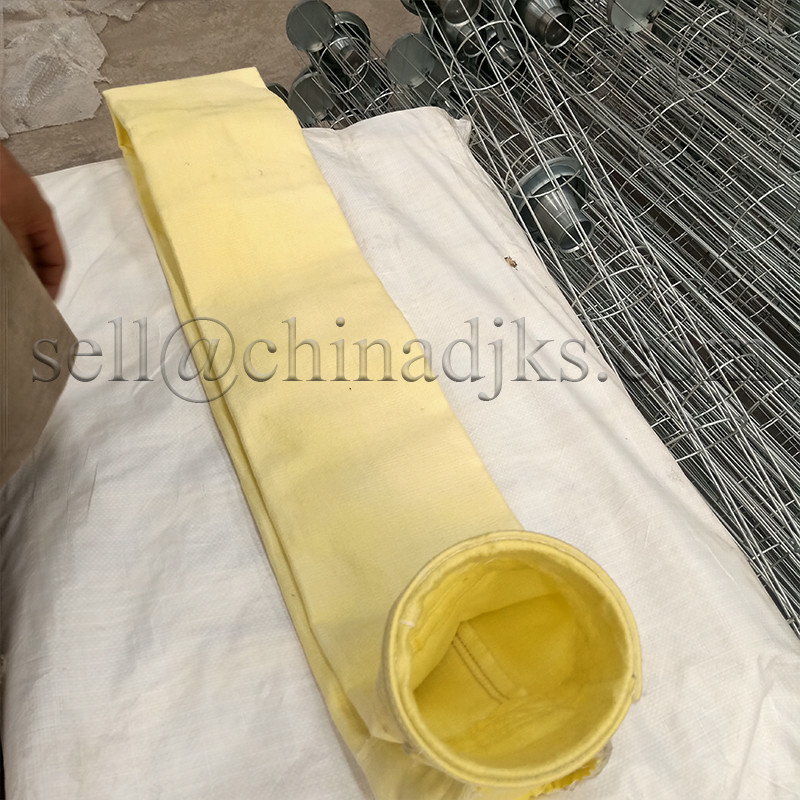 bolso de filtro del polvo de 133*2000m m para la resistencia de la temperatura alta de la incineradora