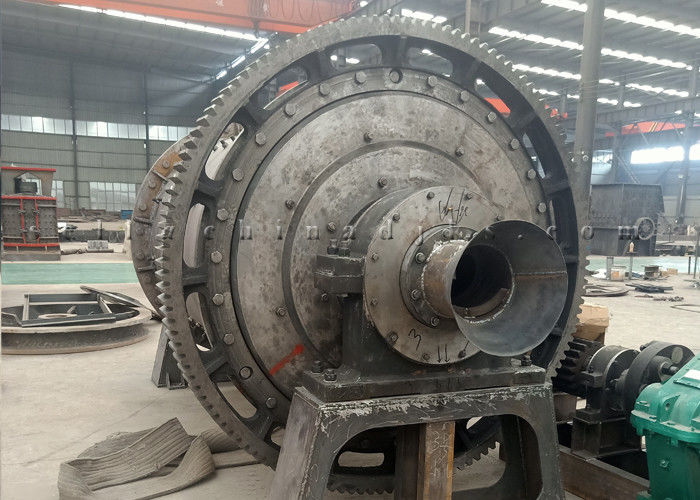 Tipo seco molino de bola de cerámica del cemento del yeso que muele la carga de 27rpm 5t